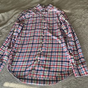 Mens Vineyard Vines slim fit long sleeve shirt.